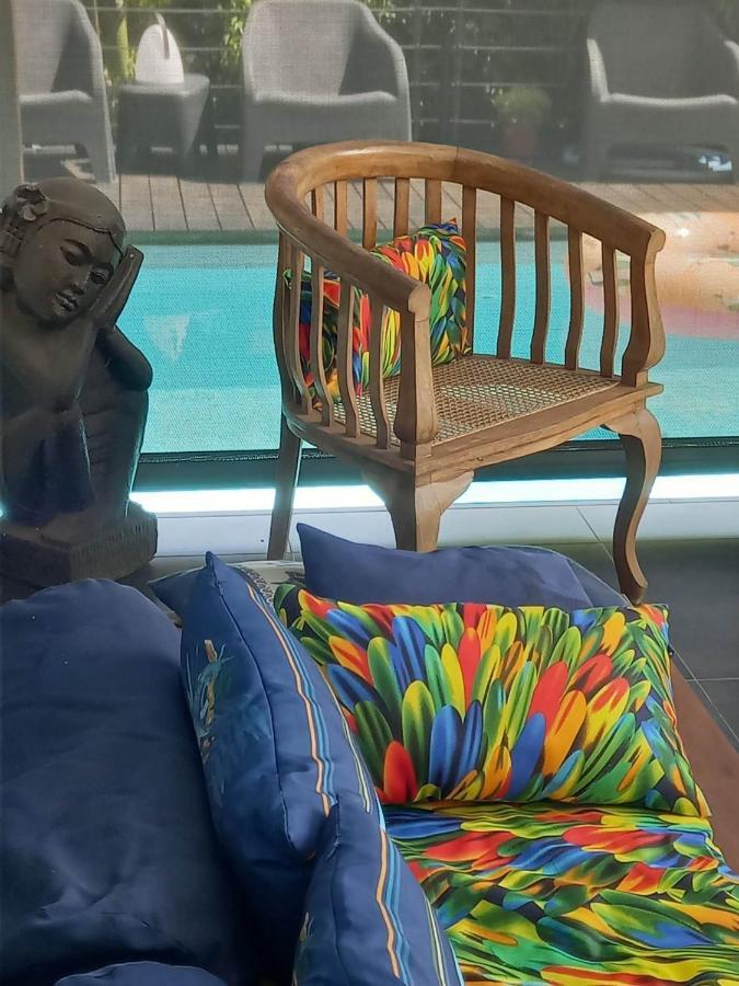 Suite Indigo Jacuzzi Prive Piscine Vue Mer Acces Cuisine Laverie Saint Pierre Esterno foto
